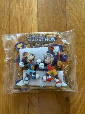 Walt Disney World Marathon Mickey & Minnie Medal